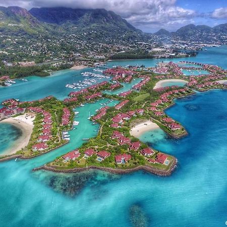 Eden Island Luxury Accommodation Екстериор снимка