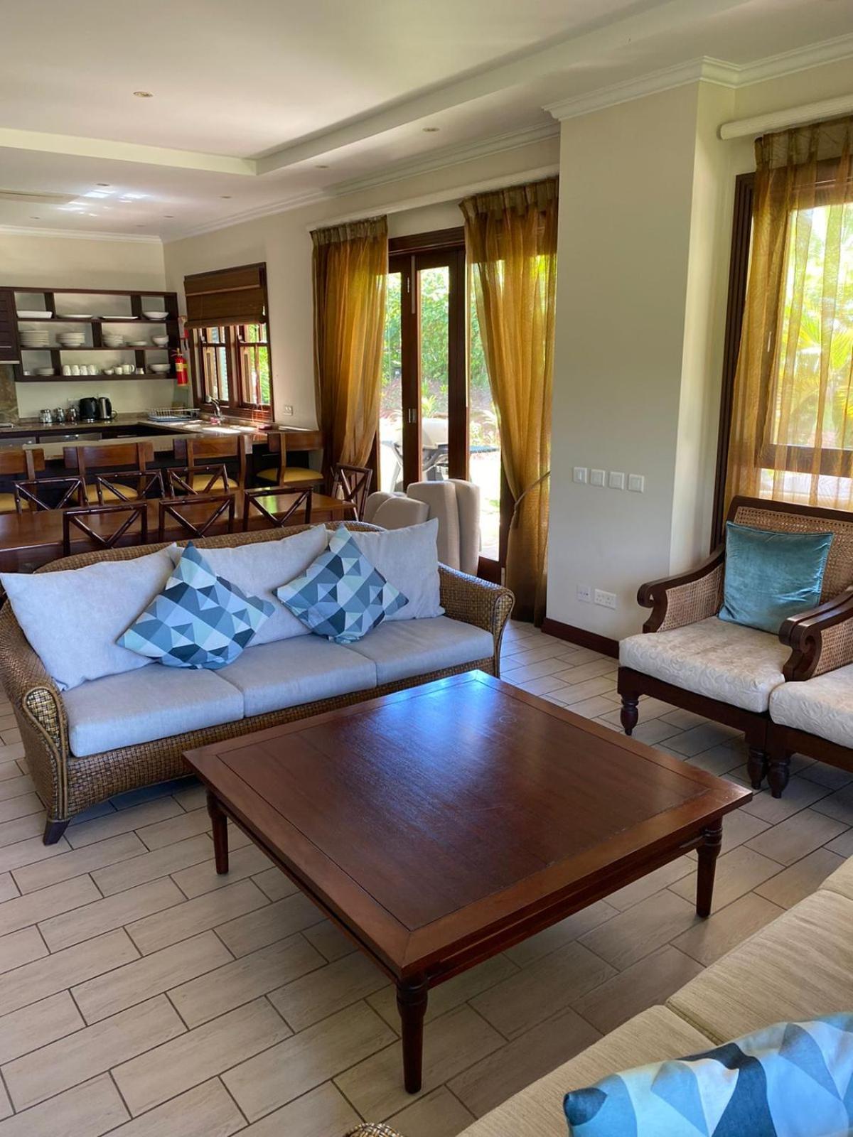 Eden Island Luxury Accommodation Екстериор снимка
