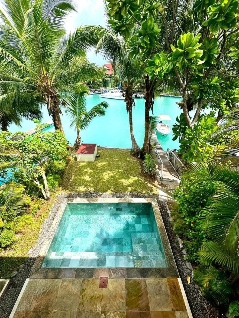 Eden Island Luxury Accommodation Екстериор снимка